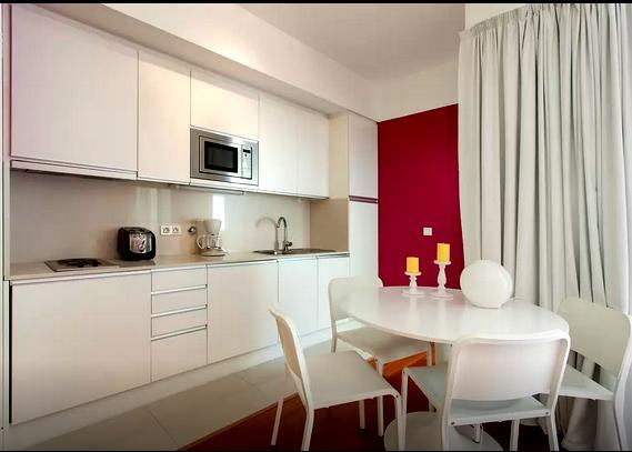 Your Home In Palacio Do Bairro Alto ลิสบอน ห้อง รูปภาพ