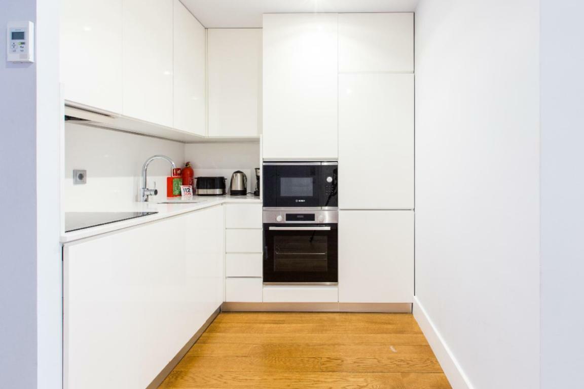 Your Home In Palacio Do Bairro Alto ลิสบอน ภายนอก รูปภาพ
